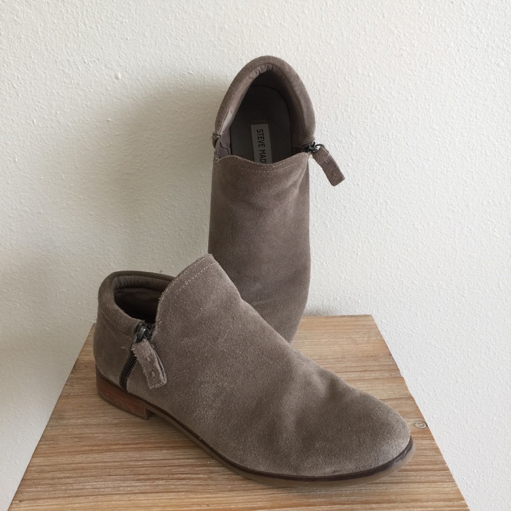 Steve Madden Genuine Suede Booties Size 10